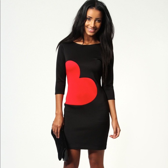 Boohoo Dresses & Skirts - Boohoo Heart Print Long Sleeve Scuba Dress